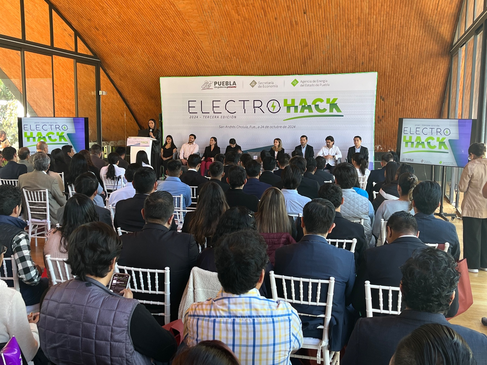 Gobierno impulsa innovación energética en Puebla