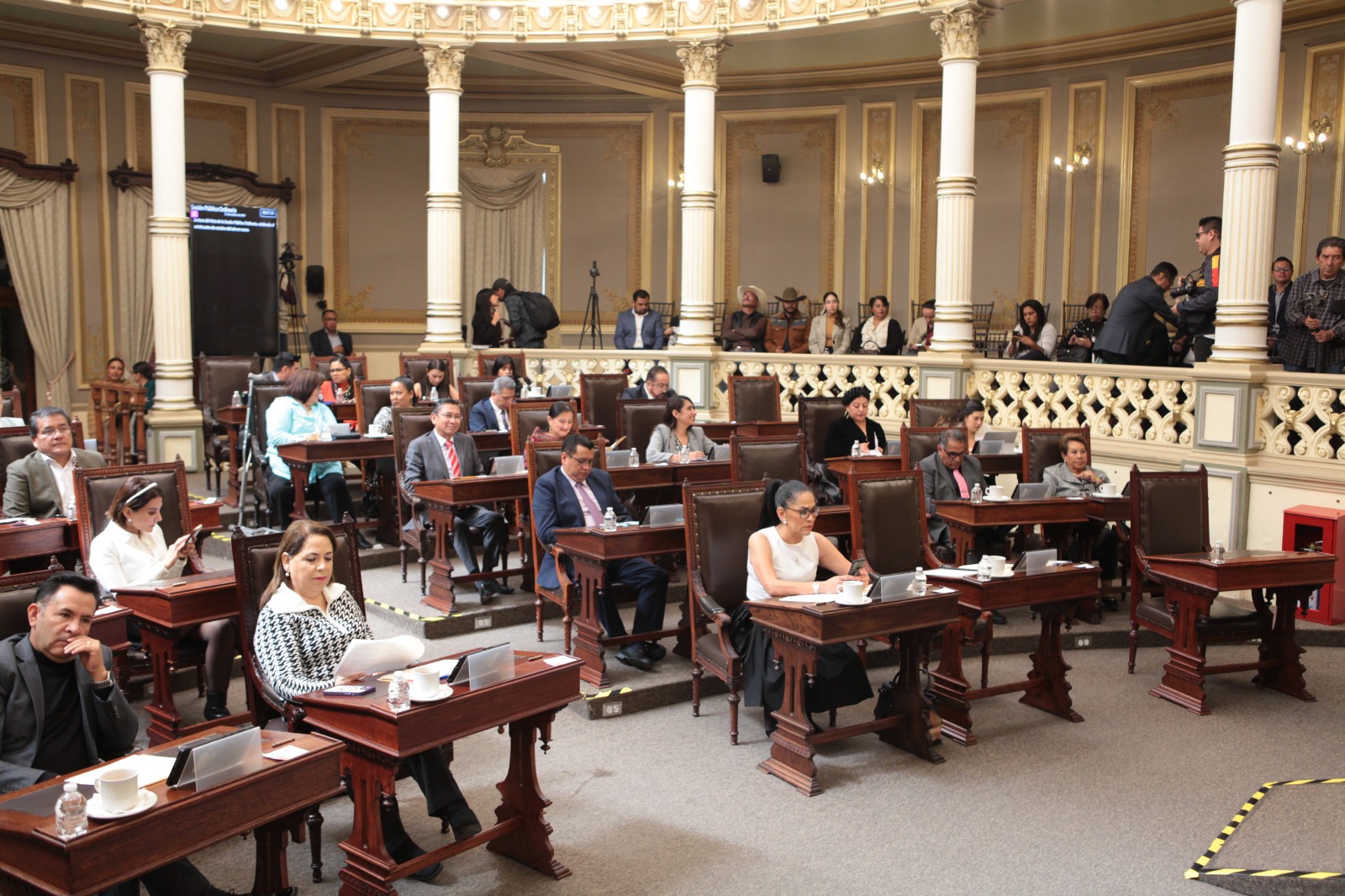 Presenta congreso propuesta de denominación de origen del mezcal poblano