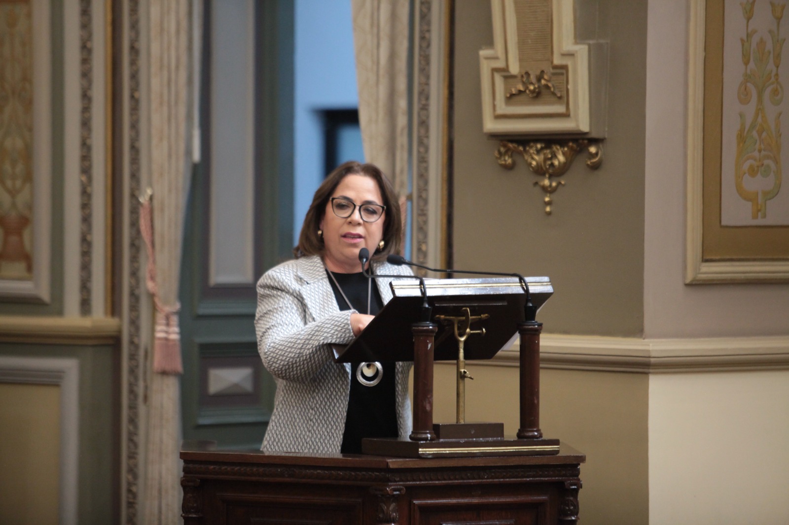 Presentan en el Congreso propuesta para que concesionarios del transporte se capaciten y garanticen servicio eficiente