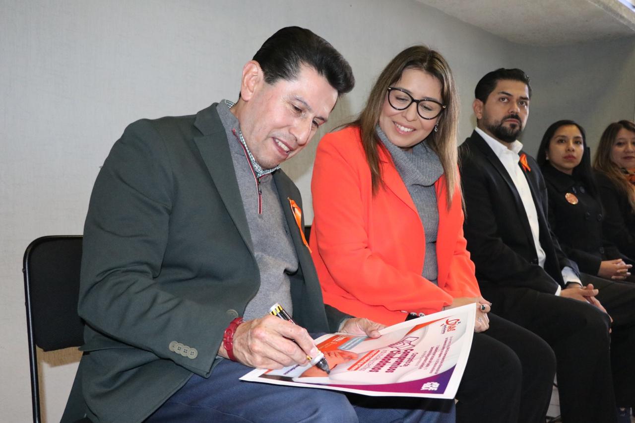 Firma Gobierno acuerdo para erradicar la violencia