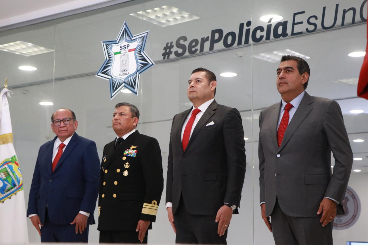 Realiza Gobierno cambio de mando histórico en Seguridad Pública