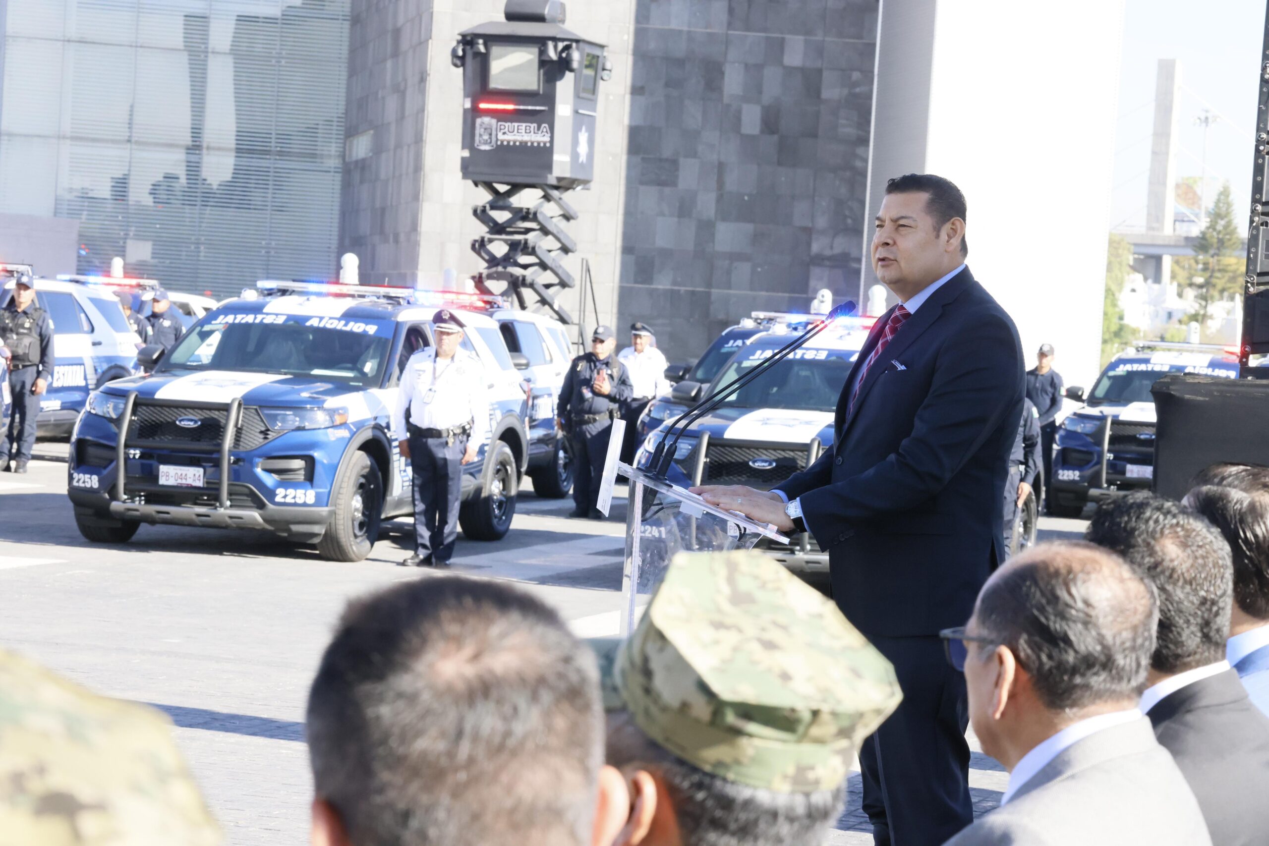Fortalece Gobierno seguridad patrullas teconológicas y torres de vigilancia
