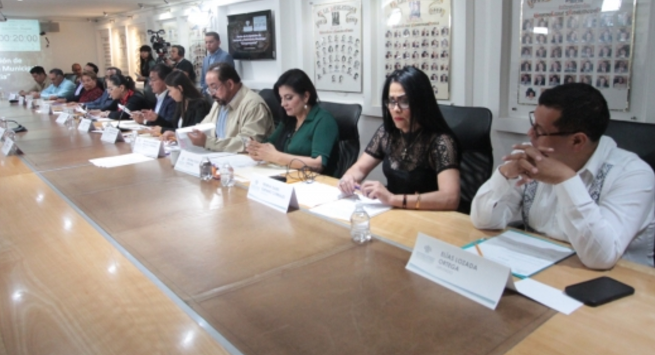 Comparecen titulares de SOAPAP y Agua de Puebla en el Congreso del Estado