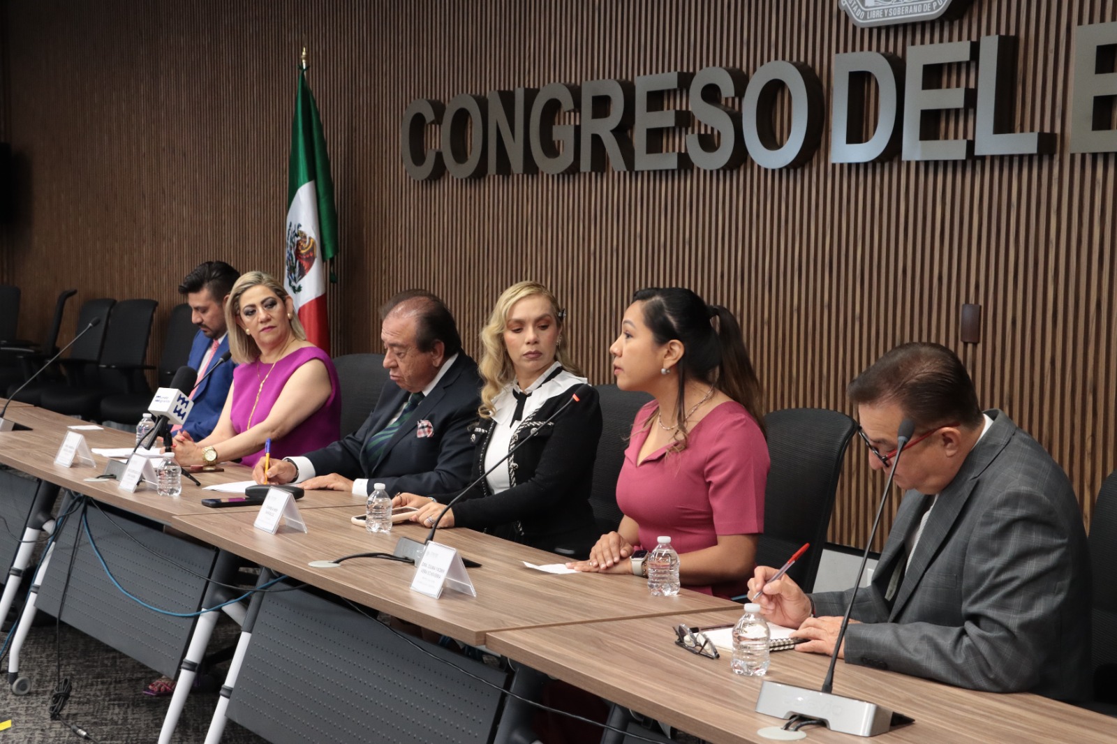 Realiza Congreso Plática de Concientización y Autocuidado para las Mujeres
