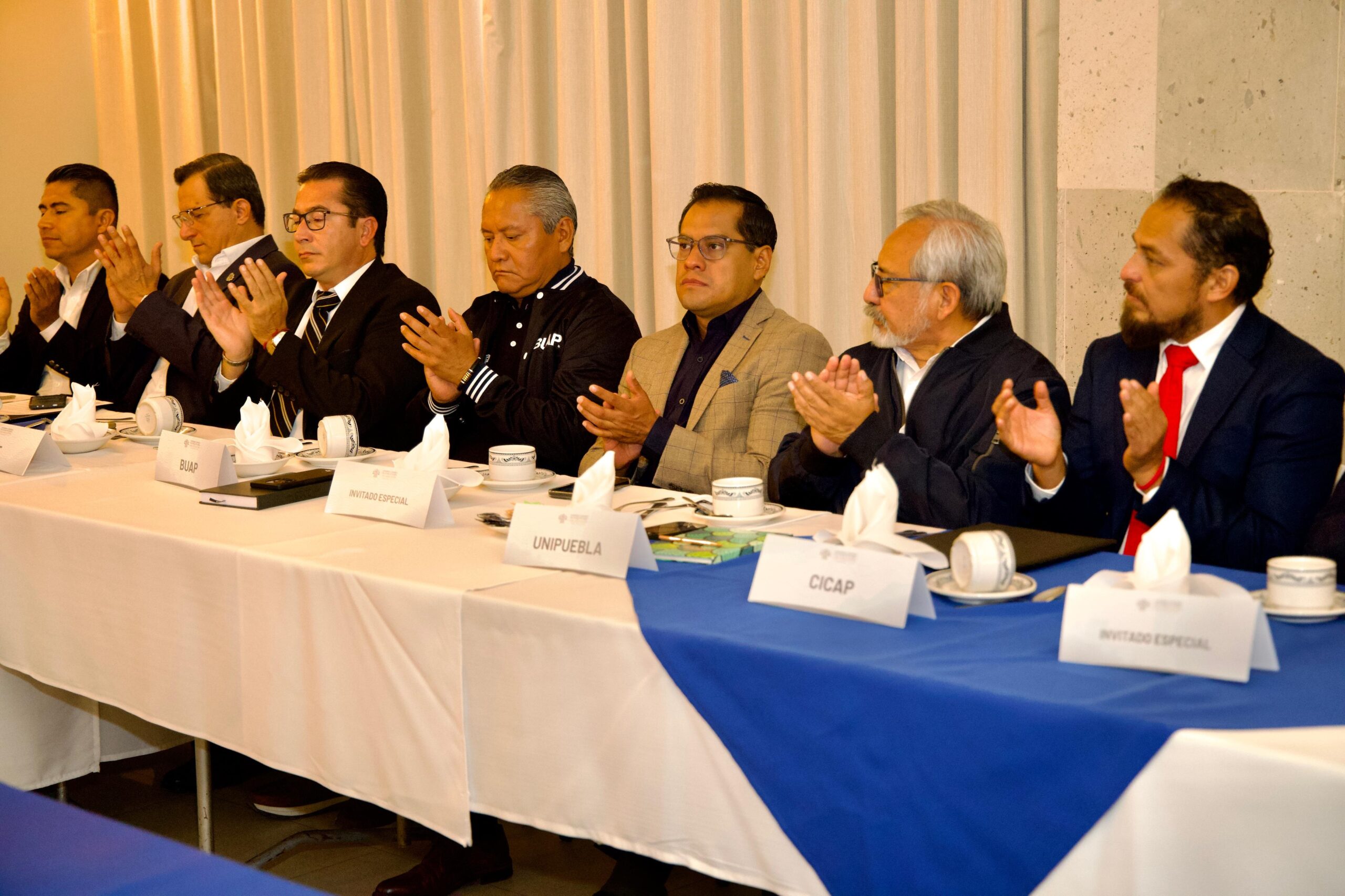 Congreso se reúne con instituciones de educación superior en Tehuacán