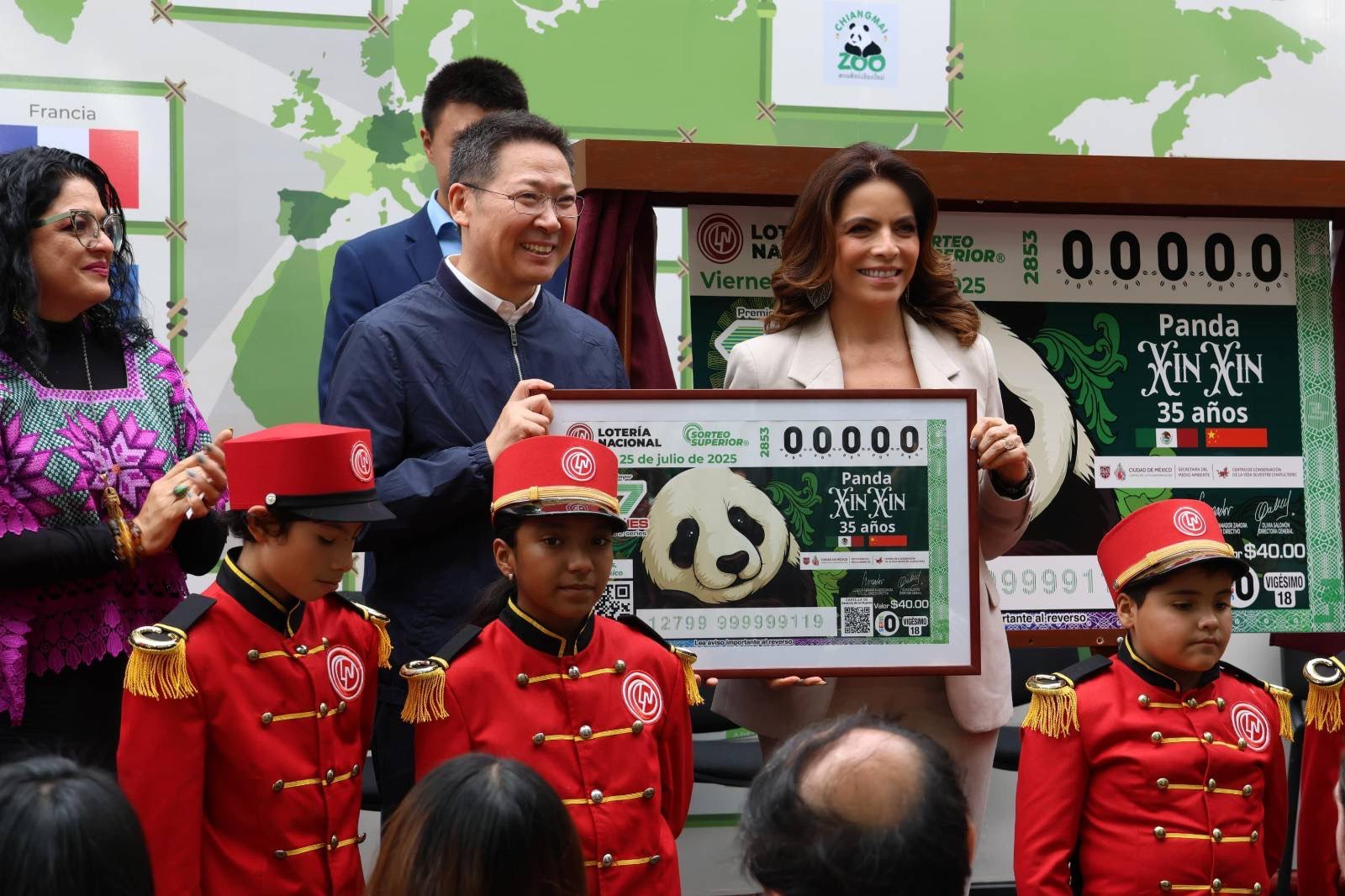 La última panda mexicana será la protagonista de un billete de la Lotería Nacional.
