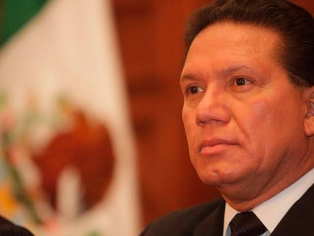 Gobierno falla en intento de subastar parcelas de exfuncionario marinista