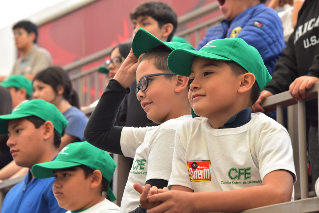 CFE inaugura Campamento de Verano para hijas e hijos de su personal