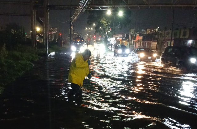 Agua de Puebla atiende 15 puntos críticos tras fuerte lluvia del 21-A
