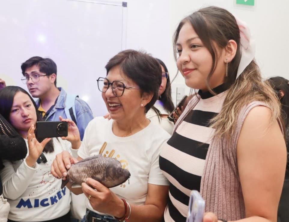 Lilia Cedillo asegurará continuidad académica con aumento de becas, convenios y apoyos