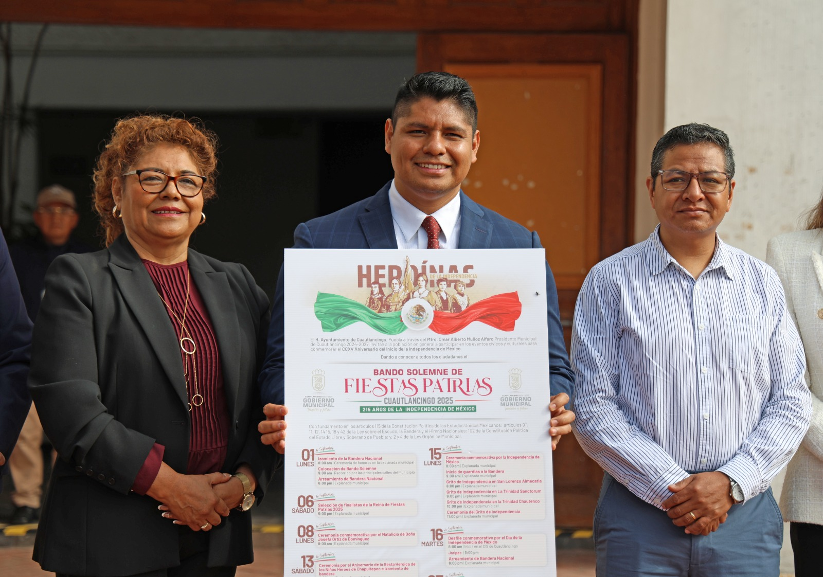 Omar Muñoz encabeza ceremonia del 215 aniversario de la Independencia en Cuautlancingo