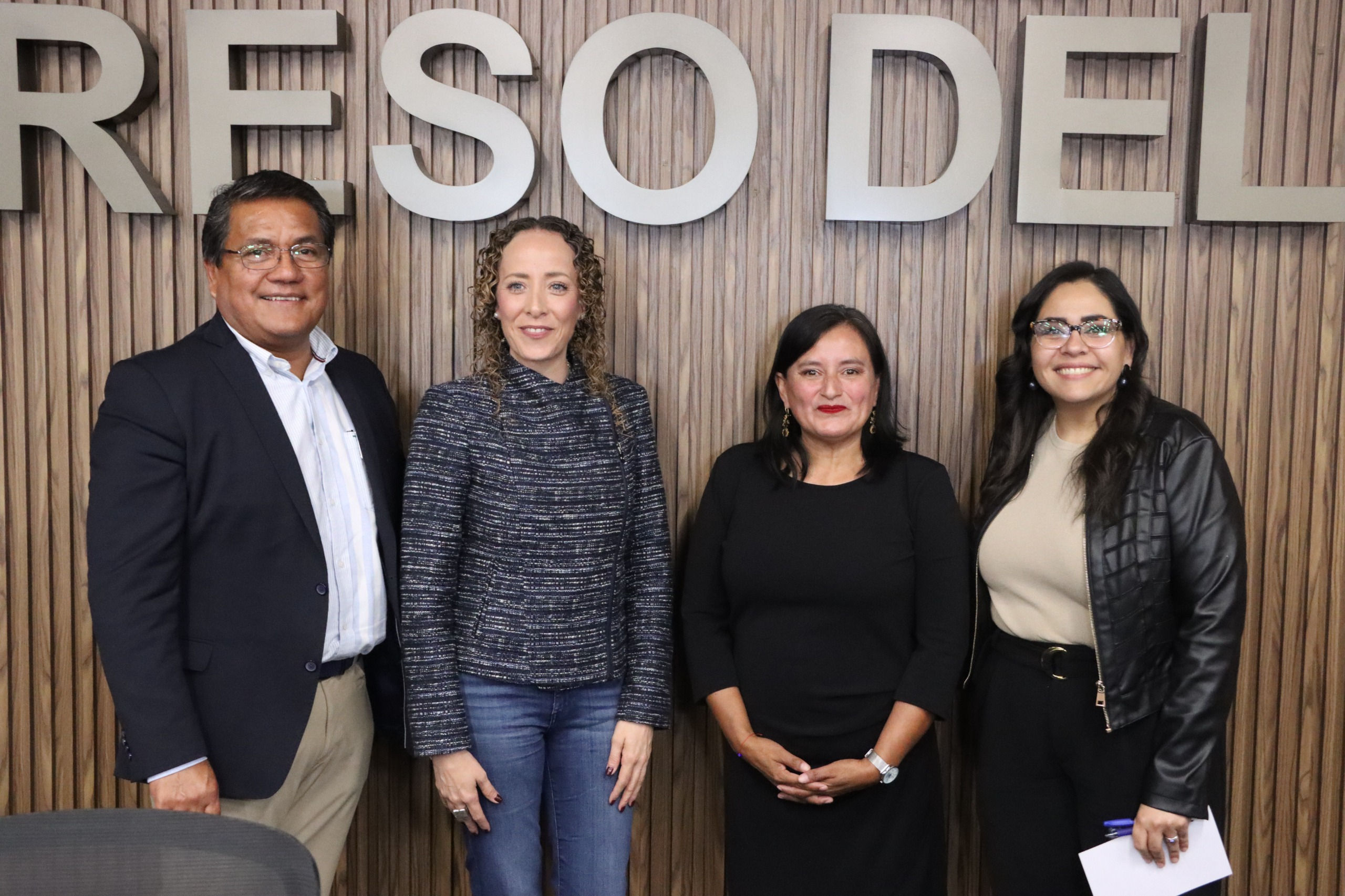 Congreso abre espacio de diálogo con estudiantes de Ciencias Políticas y Administración Pública