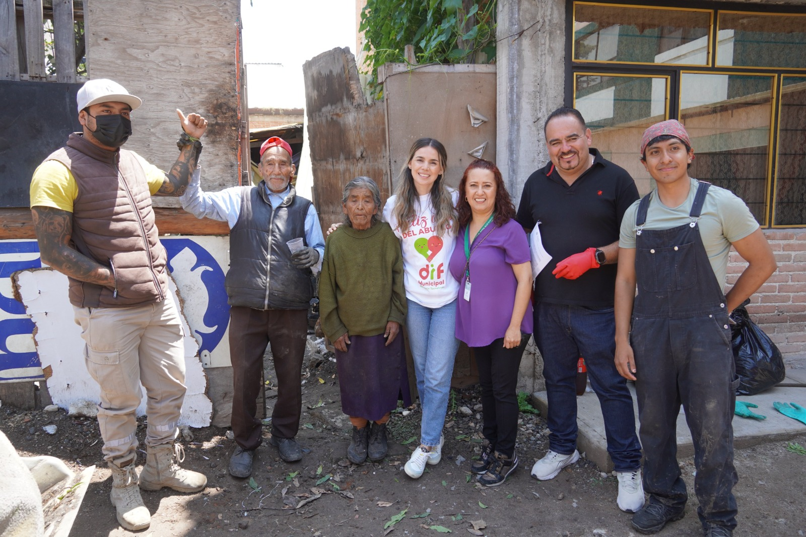 Acciones en Texmelucan benefician a adultos mayores en riesgo