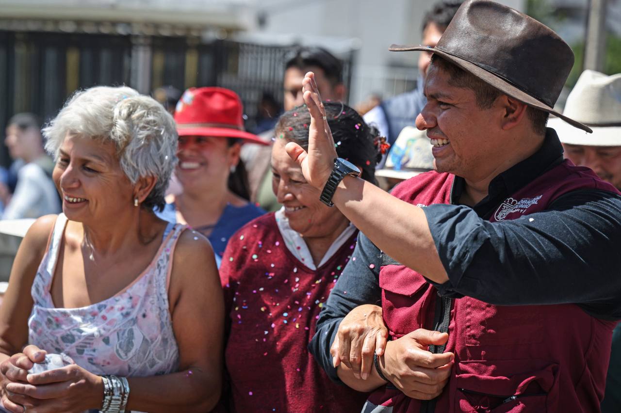 Inicia Omar Muñoz obra de pavimentación en la Unidad Habitacional VW 2 de Sanctorum