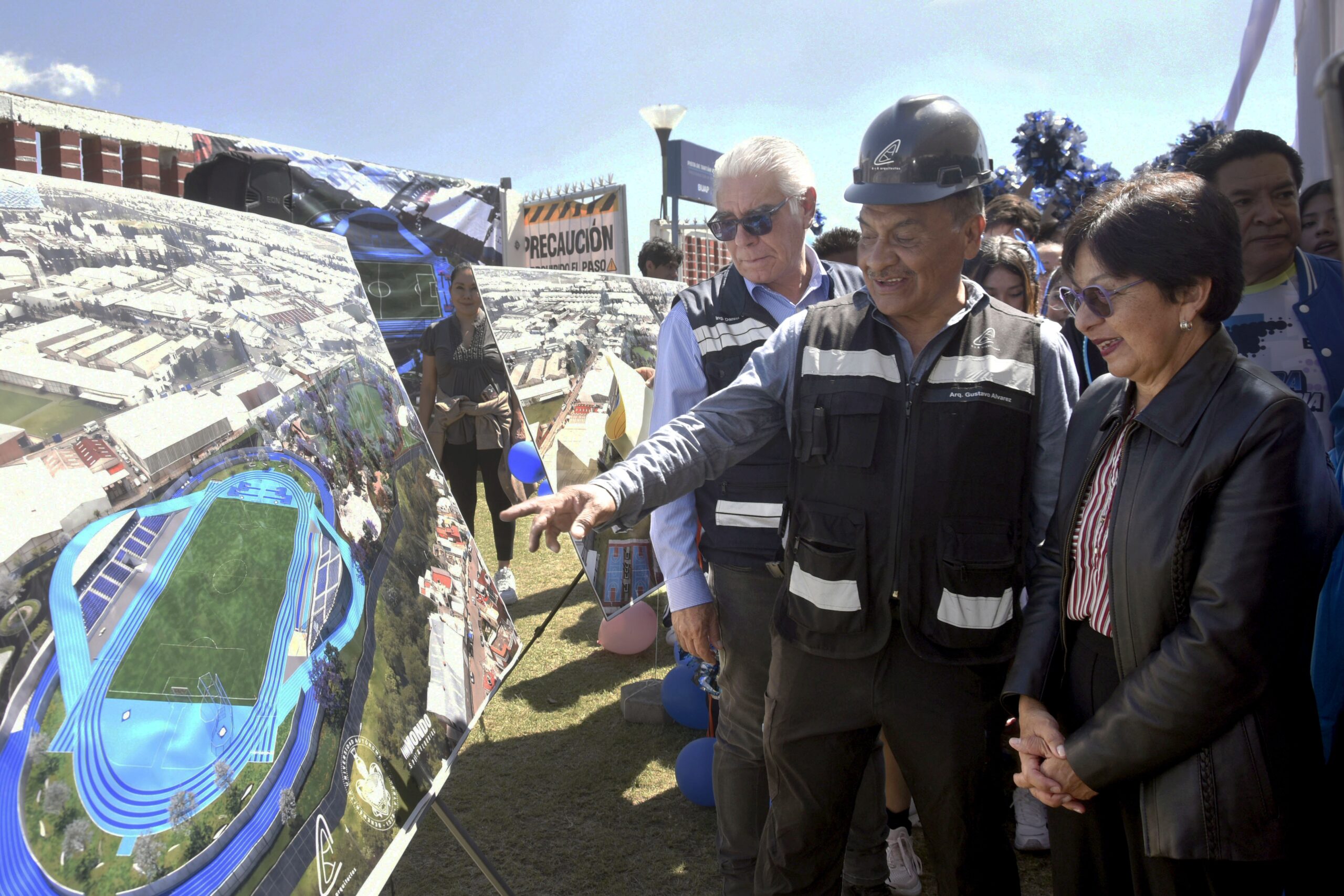 Rectora Lilia Cedillo coloca primera piedra de pista de tartán y campo traviesa en la prepa Alfonso Calderón