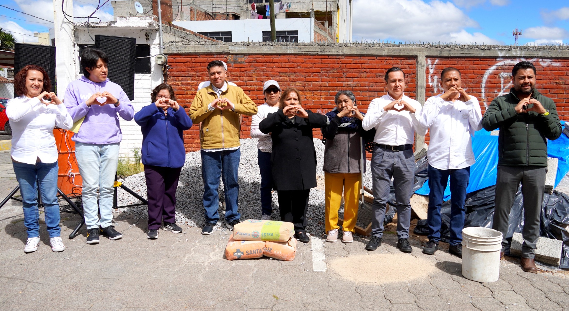 Inicia construcción de barda perimetral en la Unidad Habitacional Góndola de Texmelucan