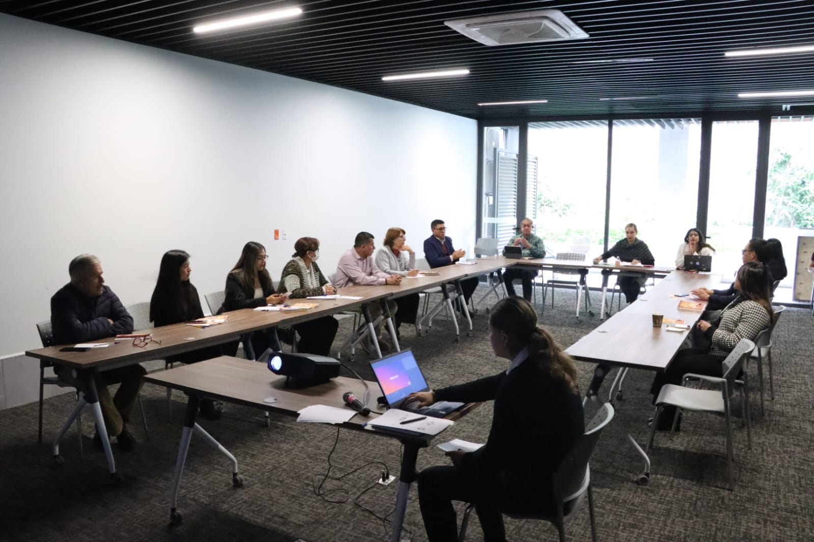 Congreso promueve la sororidad y entornos libres de violencia