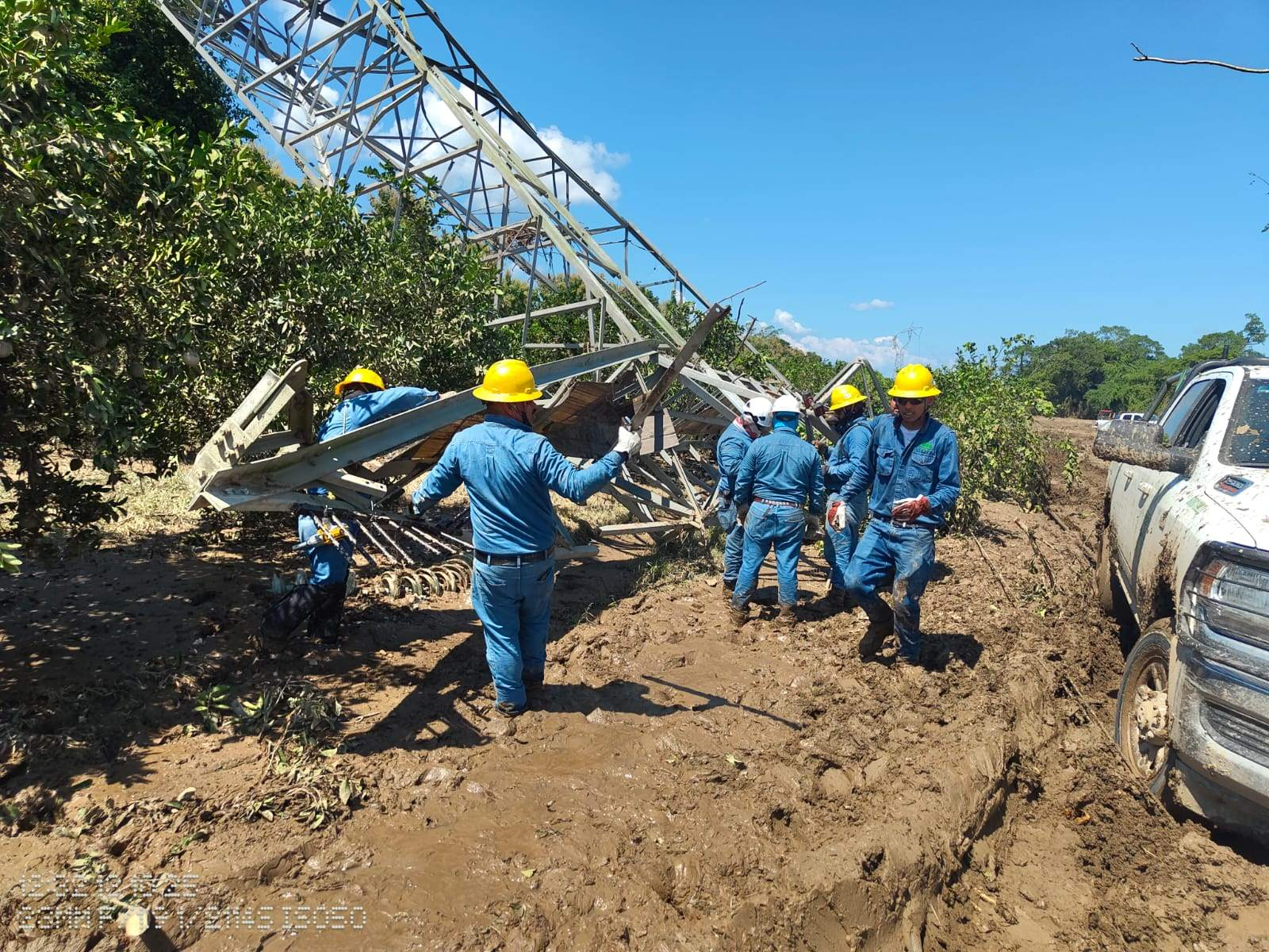 CFE avanza al 91% en el restablecimiento del suministro eléctrico