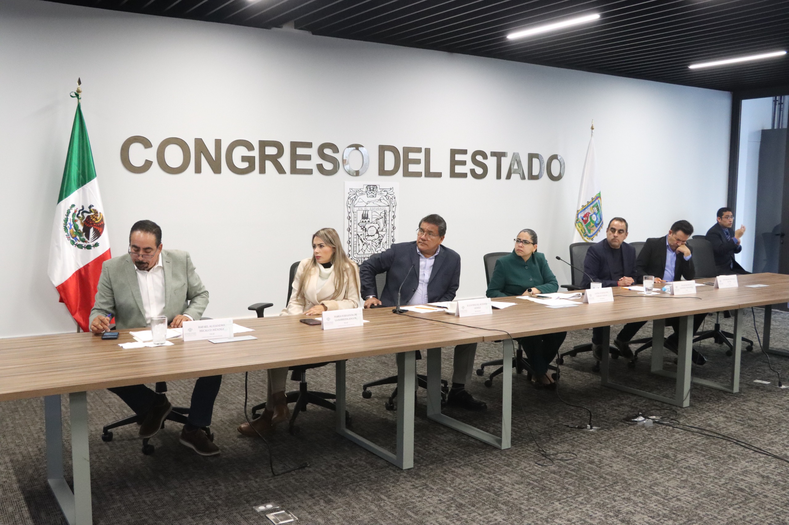 Comisión de Hacienda aprueba donaciones para proyectos educativos, de salud y seguridad en municipios poblanos