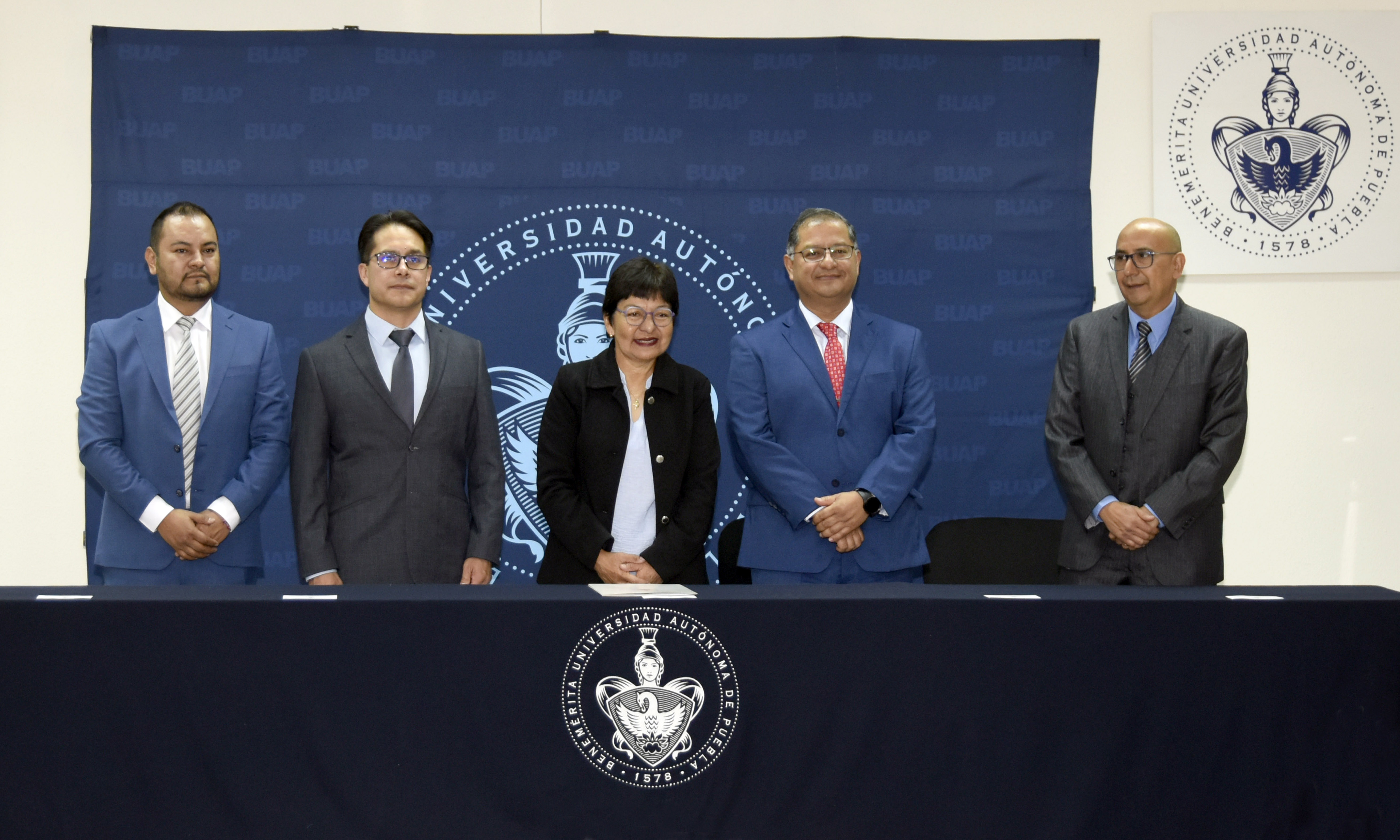 BUAP reconoce avances del Instituto de Fisiología en su Tercer Informe