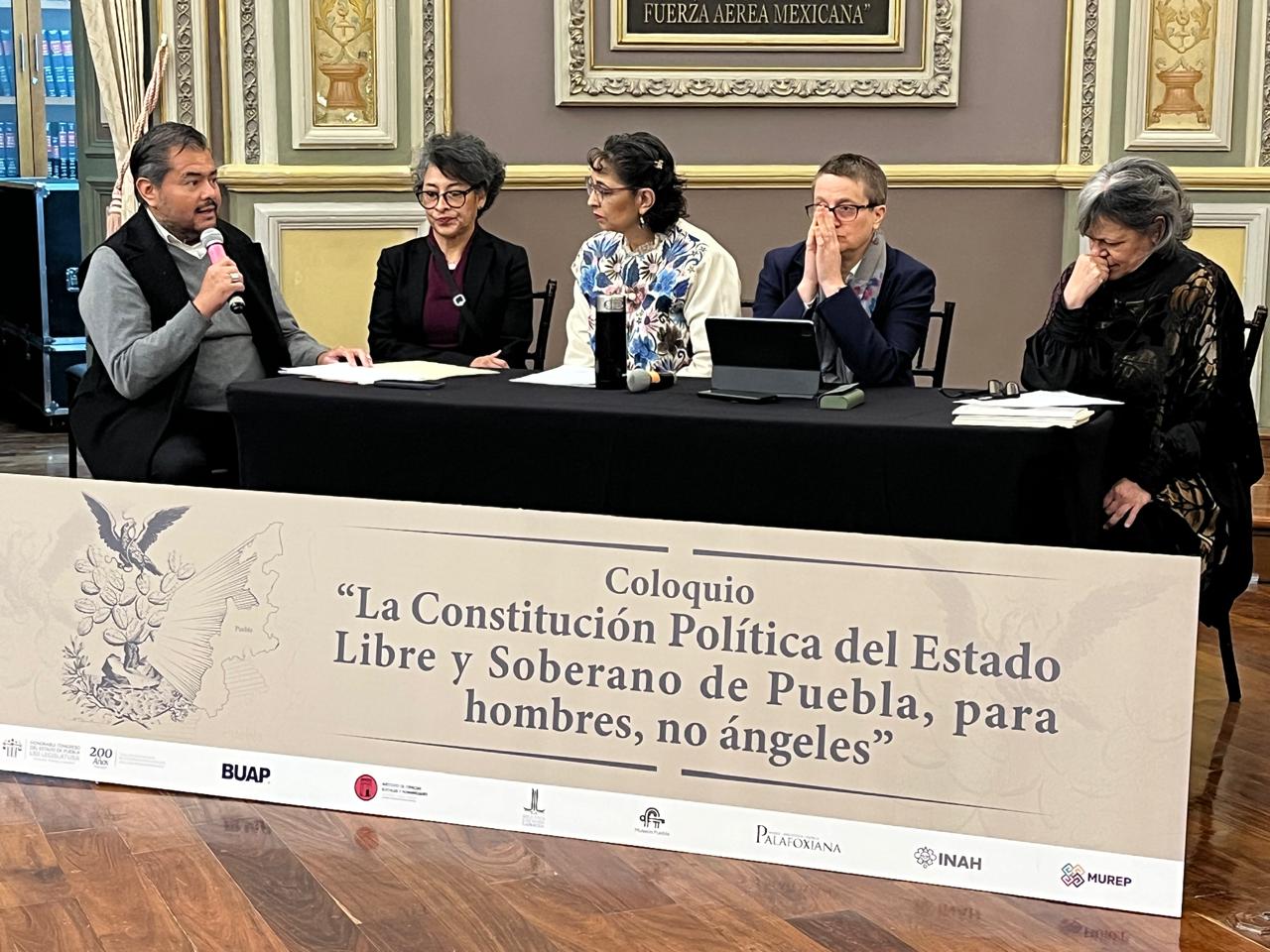 Realiza Congreso coloquio “La Constitución Política del Estado Libre y Soberano de Puebla”