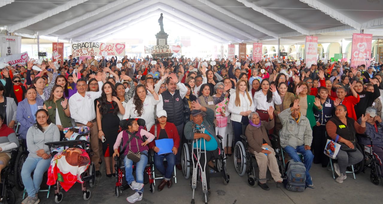 Texmelucan recibe apoyos de SEDIF para grupos vulnerables