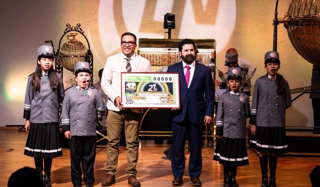 LN homenajea a valuadores y al 21 aniversario del INDAABIN