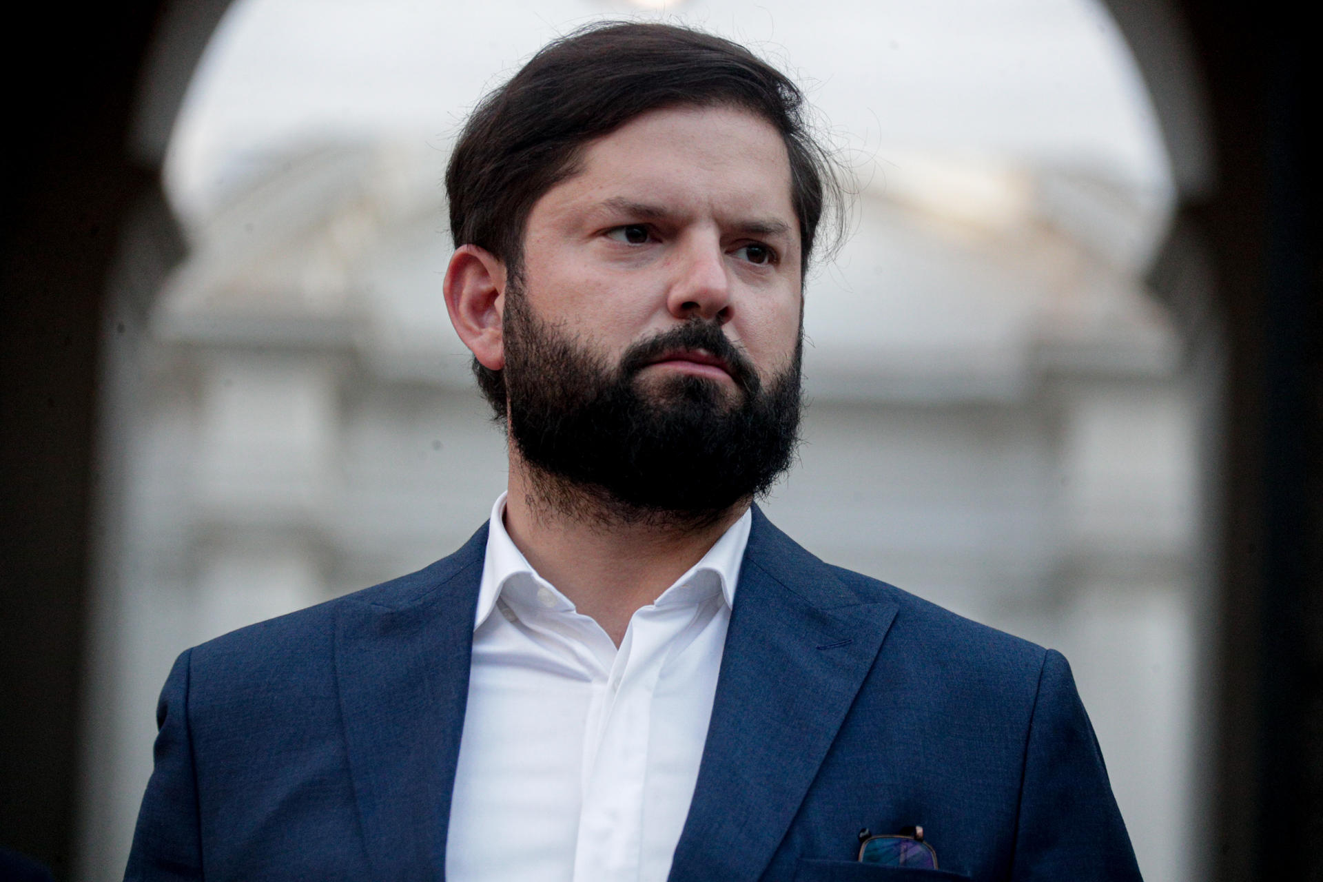 “Perdón por lo poco”: Boric se despide antes del relevo en Chile