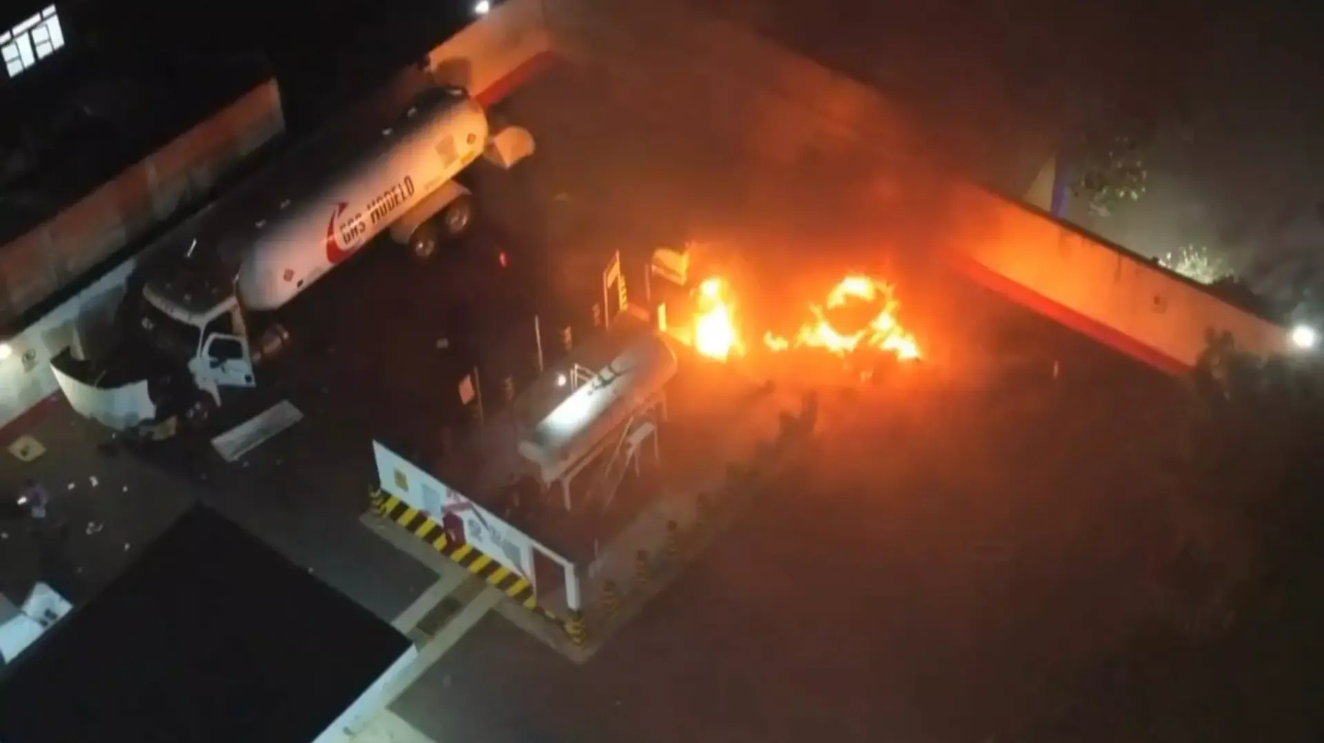 Explosión en estación de gas LP deja un lesionado en Chalco