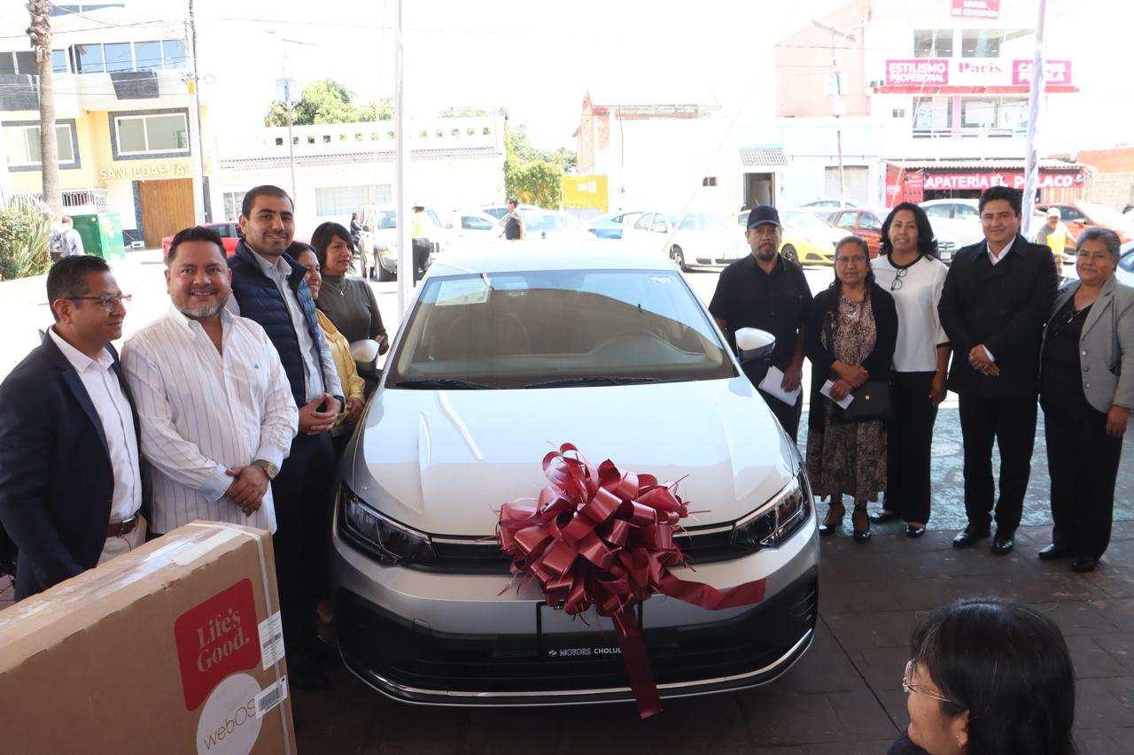 Gobierno de Cuautlancingo realiza entrega de premios del Sorteo Predial