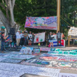 Alrededor de 20 colectivos ambientalistas, organizaciones ciudadanas y habitantes de Puebla realizaron este domingo 26 de julio la séptima marcha contra el proyecto del Cablebús impulsado por el gobierno estatal, al considerar que la obra no resolverá los problemas de movilidad de la capital y podría provocar afectaciones ambientales.