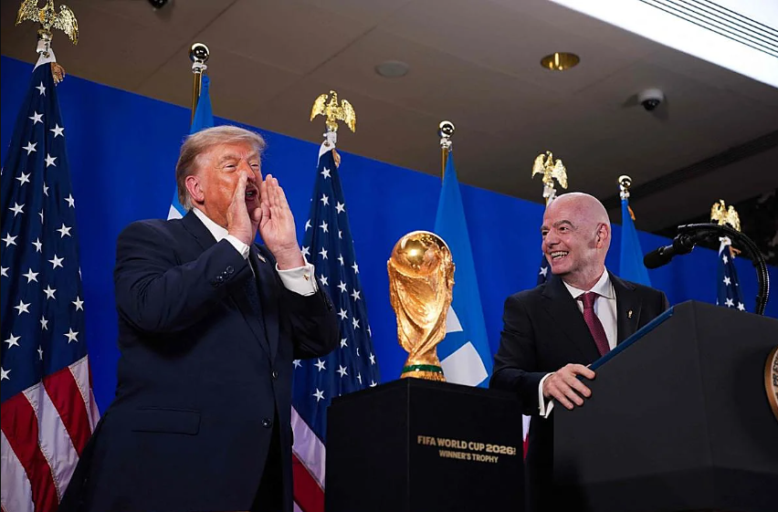 La UEFA y sus 55 federaciones integrantes han rechazado el proyecto al considerar que la Copa del Mundo no pertenece a la dirigencia de la FIFA para convertirla en un activo financiero.