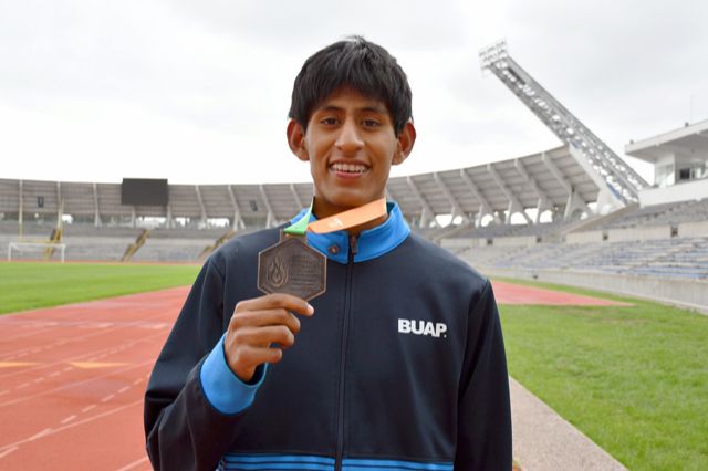 Todos mis esfuerzos tienen sus frutos: Yahel Alcaide Bravo
