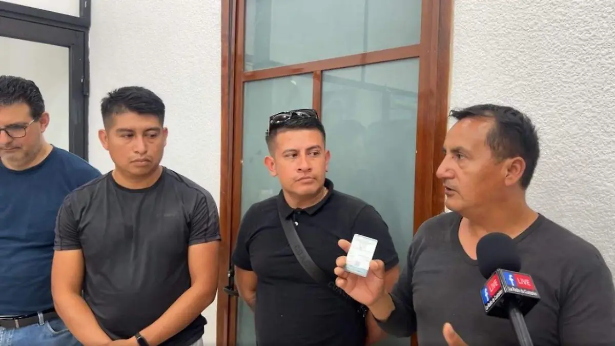 Tras la tragedia en las grutas de Cuetzalan, gobierno local presenta a guías autorizados
