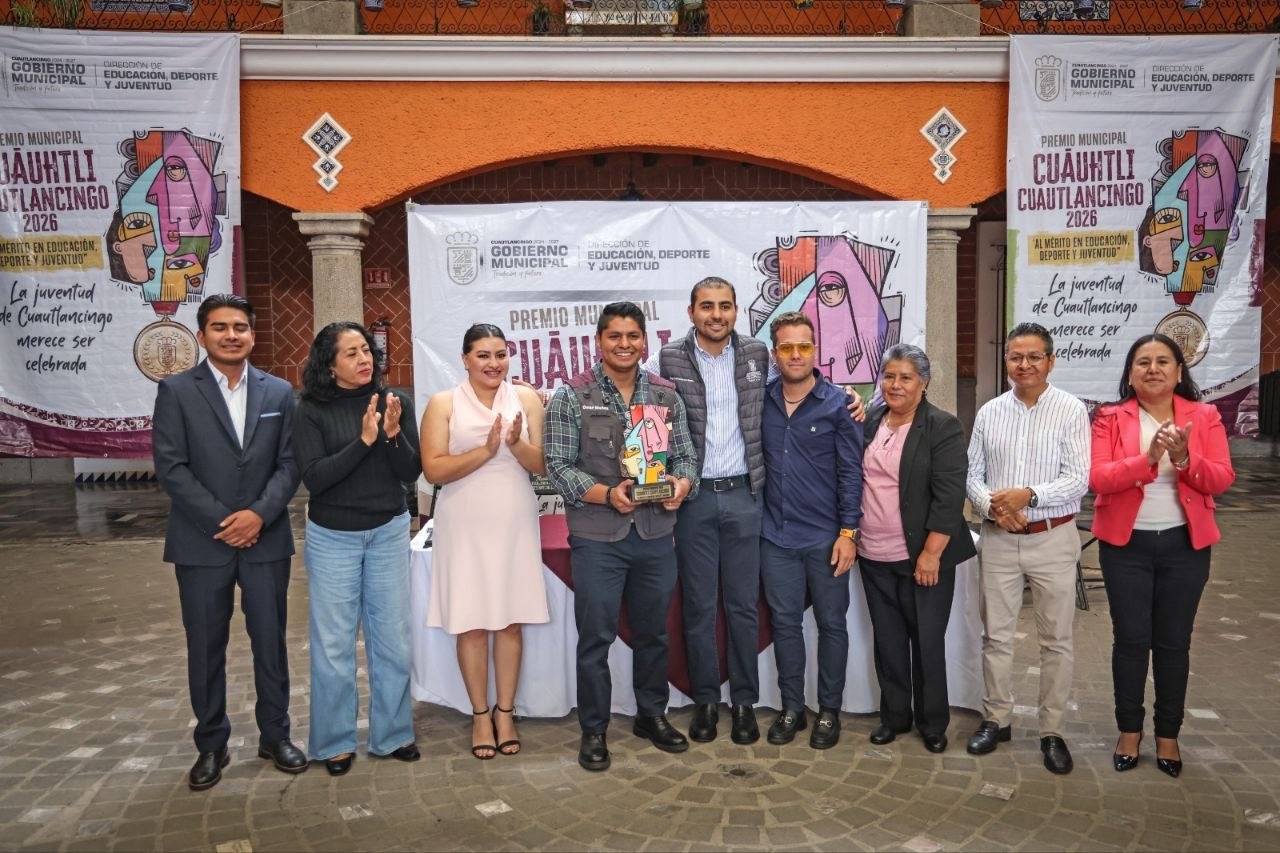 Reconocimiento a jóvenes con Premios Cuāuhtli Cuautlancingo 2026