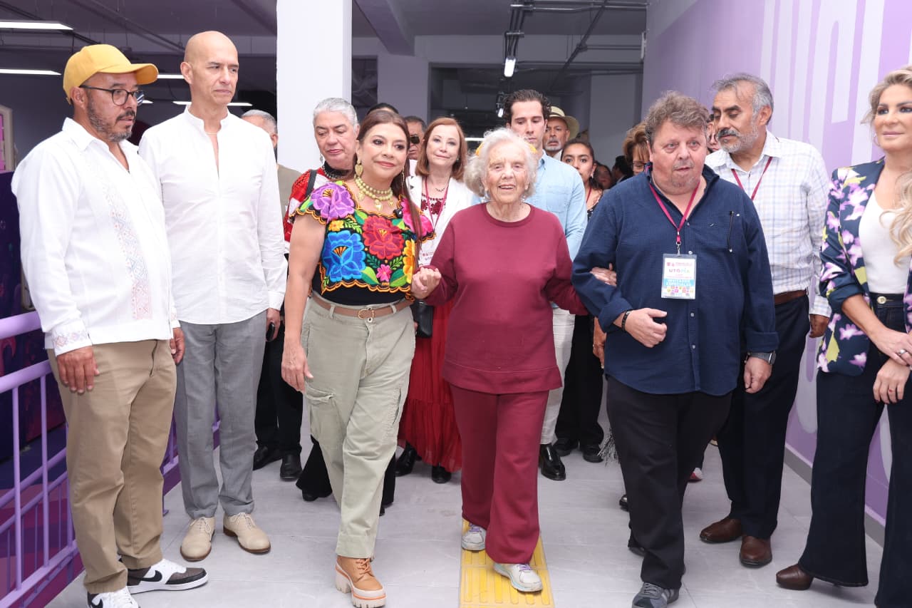 Inauguran la Utopía Elena Poniatowska Amor en Coyoacán