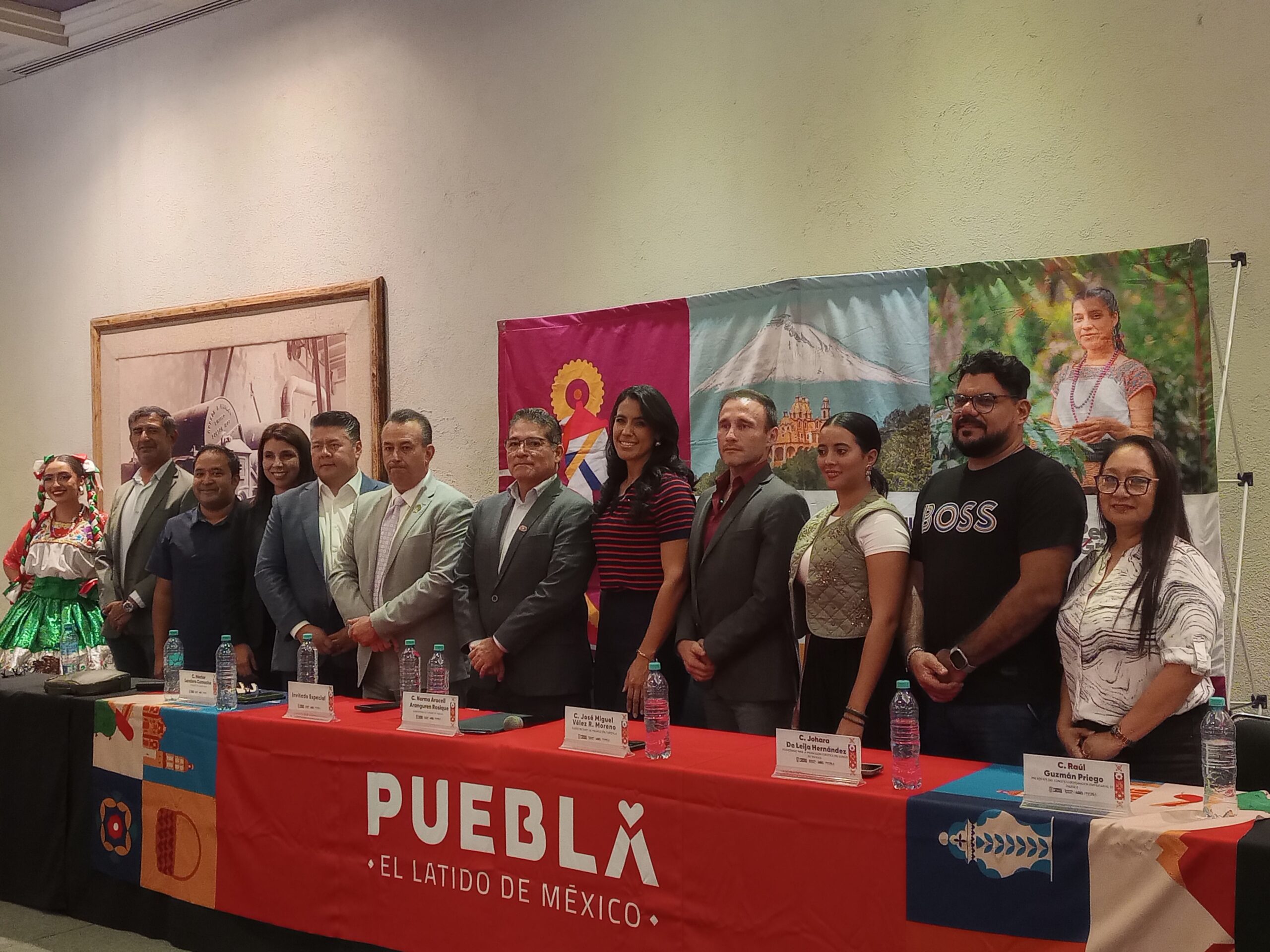 Puebla y Tabasco acuerdan fortalecer el turismo mediante conectividad aérea