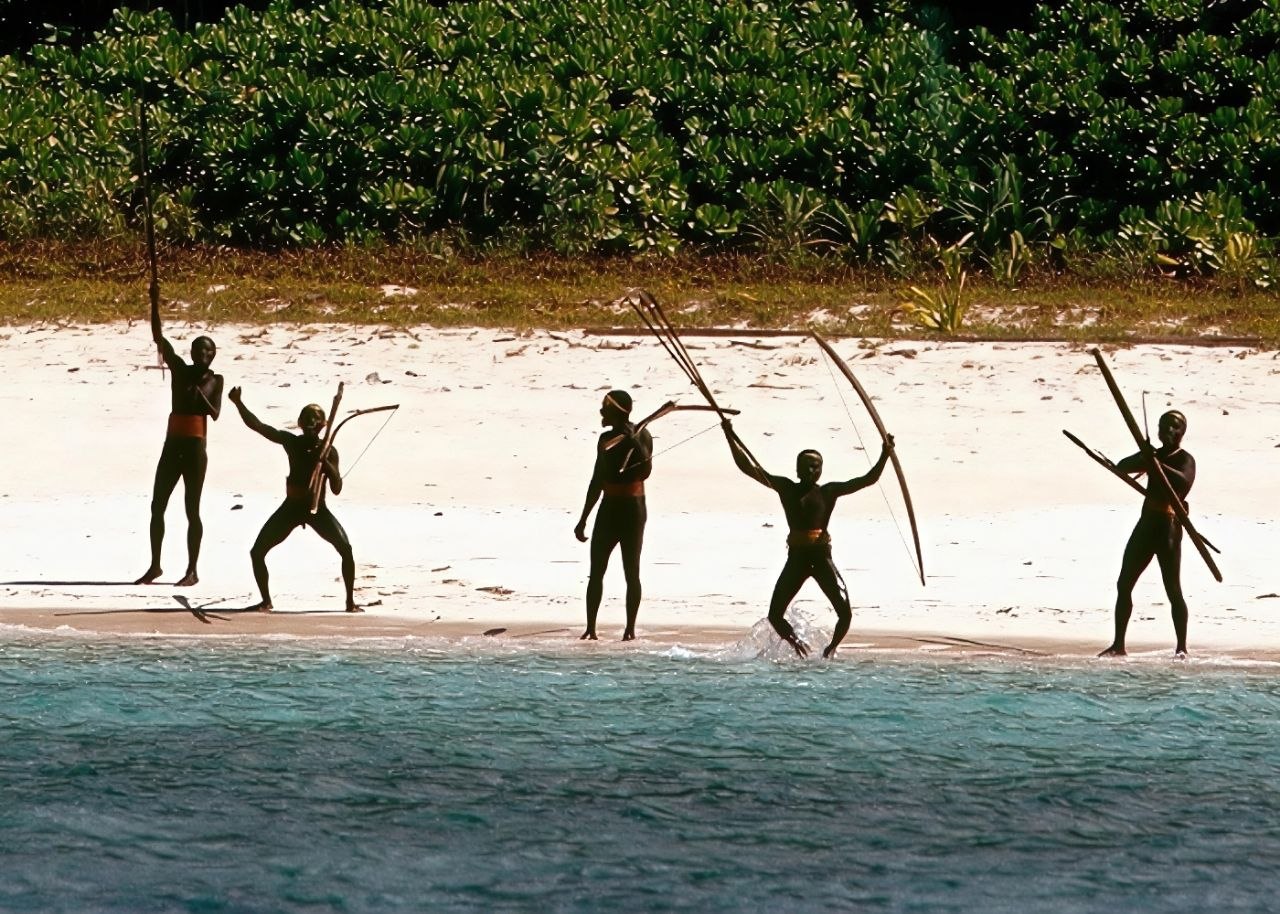 La isla que niega al mundo y el costo de la imposición cultural