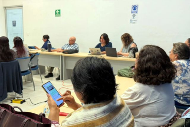 Capacita BUAP a docentes en Inteligencia Artificial
