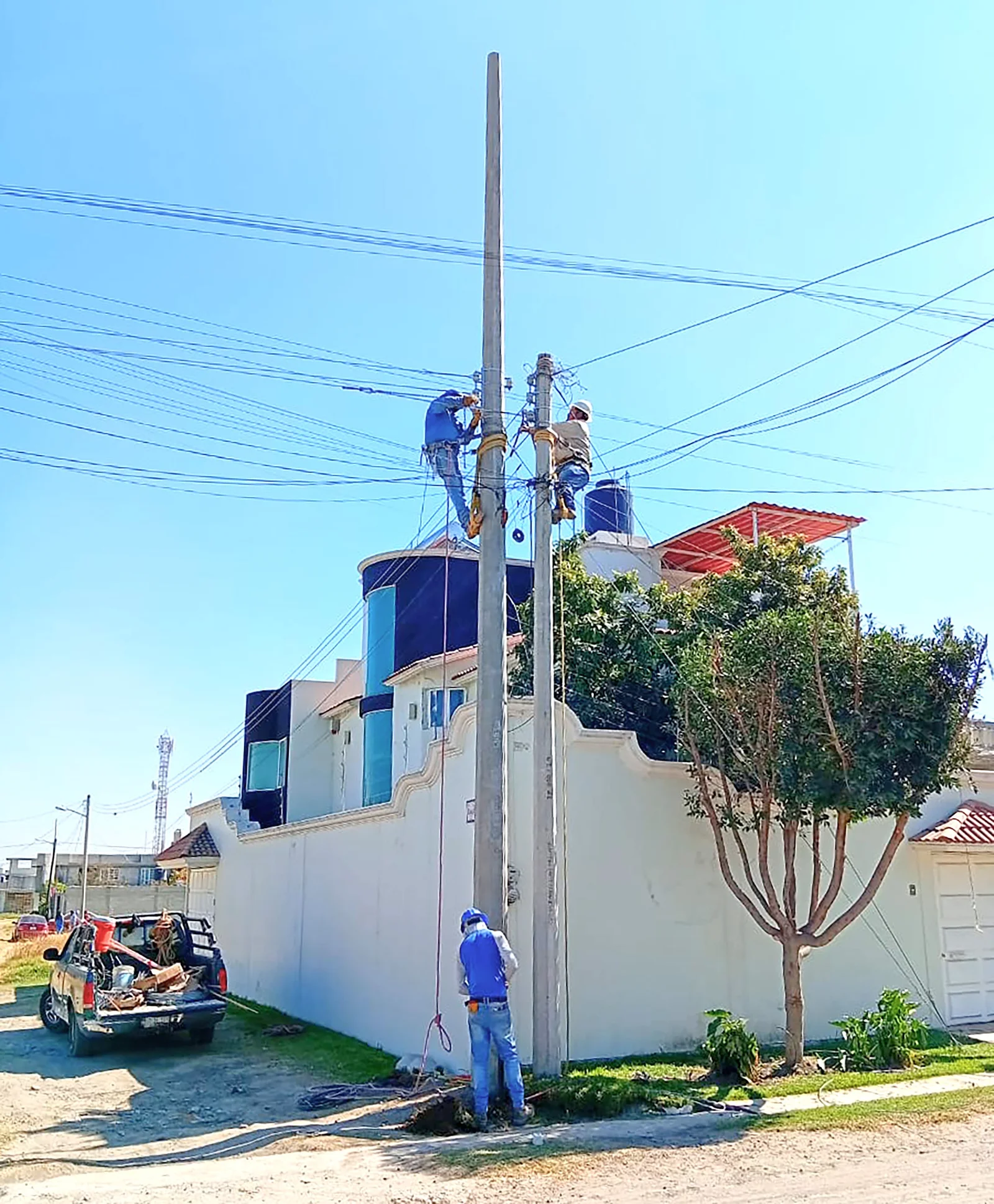 Texmelucan fortalece su infraestructura eléctrica