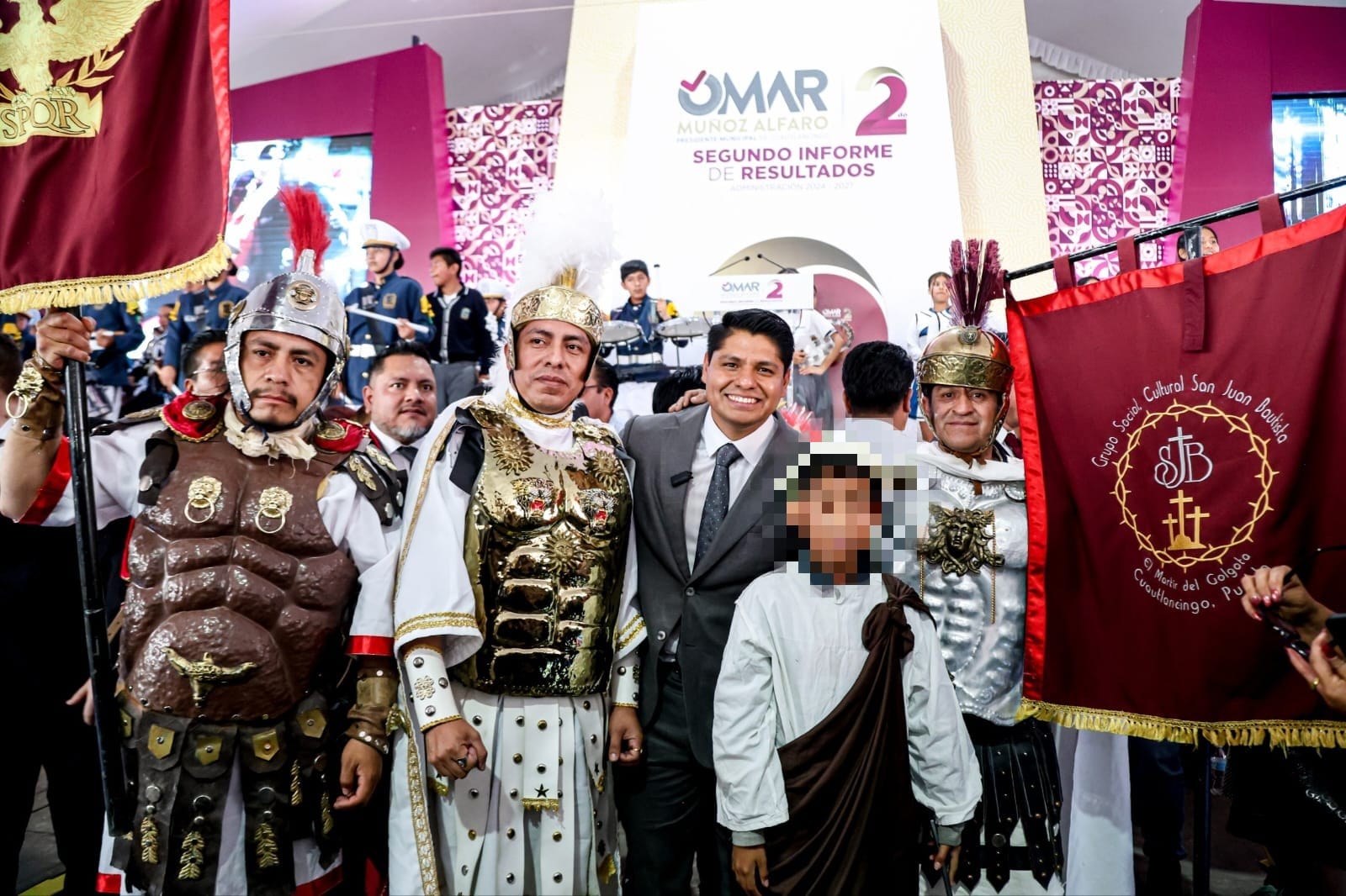 Omar Muñoz rinde Segundo Informe de Resultados ante el pueblo de Cuautlancingo